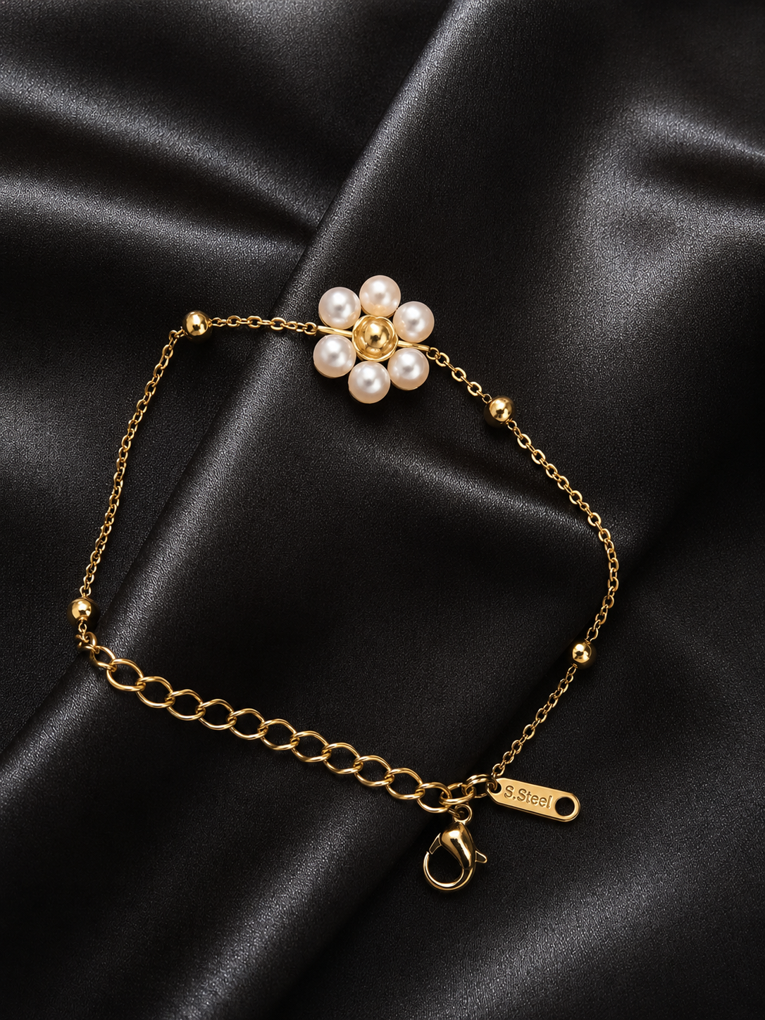 Pearl Flower Charm Bracelet