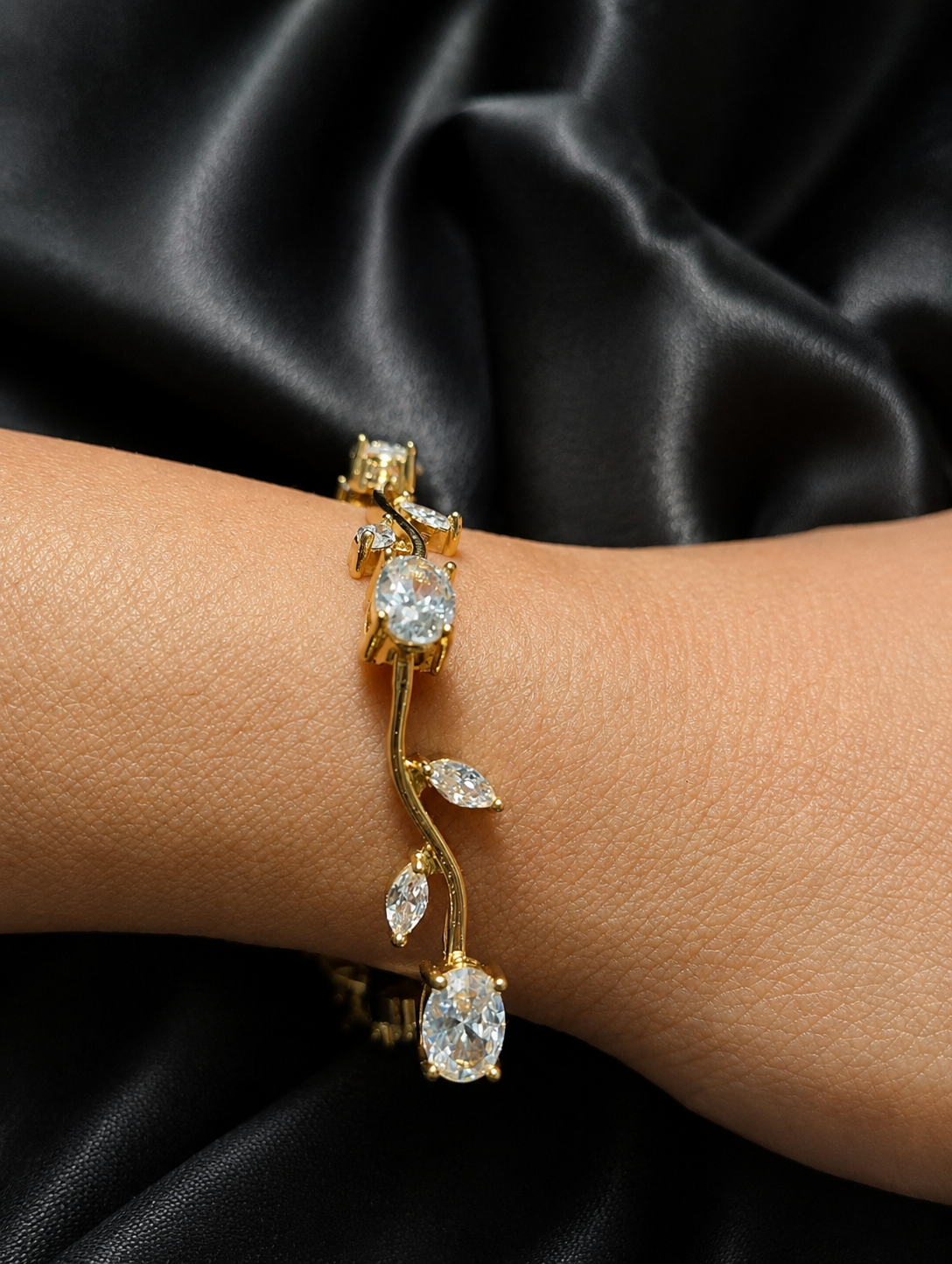 Tulip Bracelet 2